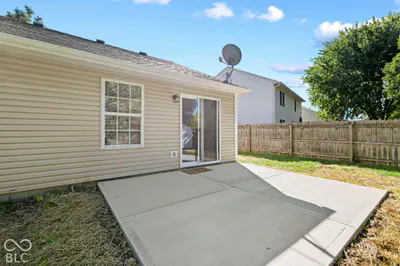 9904 Comb Run Court, Avon - 17
