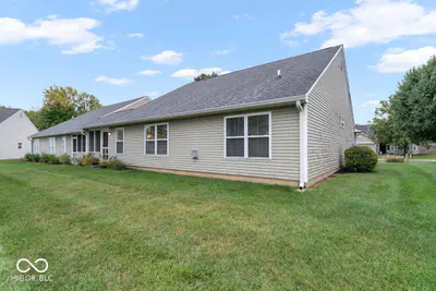 8140 Burnett Boulevard, Avon - 30
