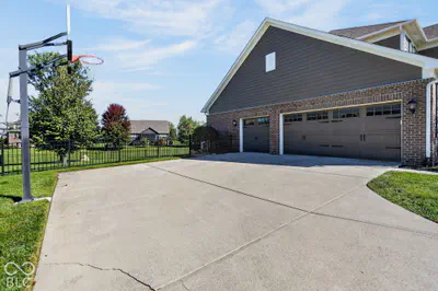 806 Racetime Road, Westfield - 61