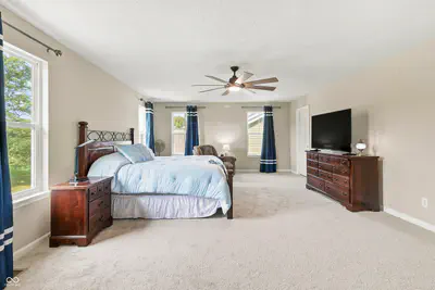 12248 Hawks Nest Drive, Fishers - 34