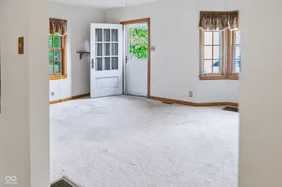 455 Extension, Newport - 21