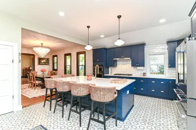 411 Main Street, Plainfield - 17