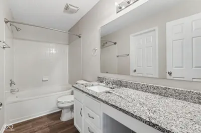 6921 Maywood Circle, Avon - 10