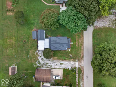 303 Brant Street, Waynetown - 32