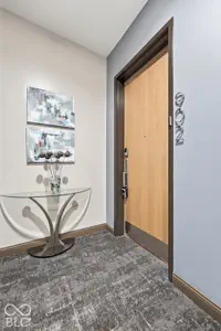 333 Massachusetts Avenue #902, Indianapolis - 45
