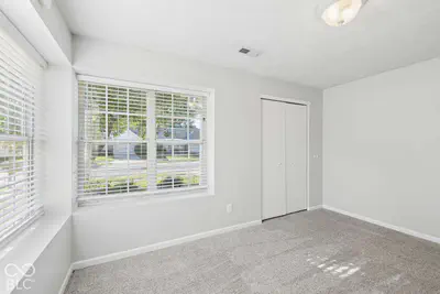 11076 Oakridge Drive, Fishers - 27