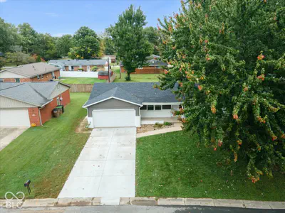 2815 Yellowwood Court, Columbus - 47