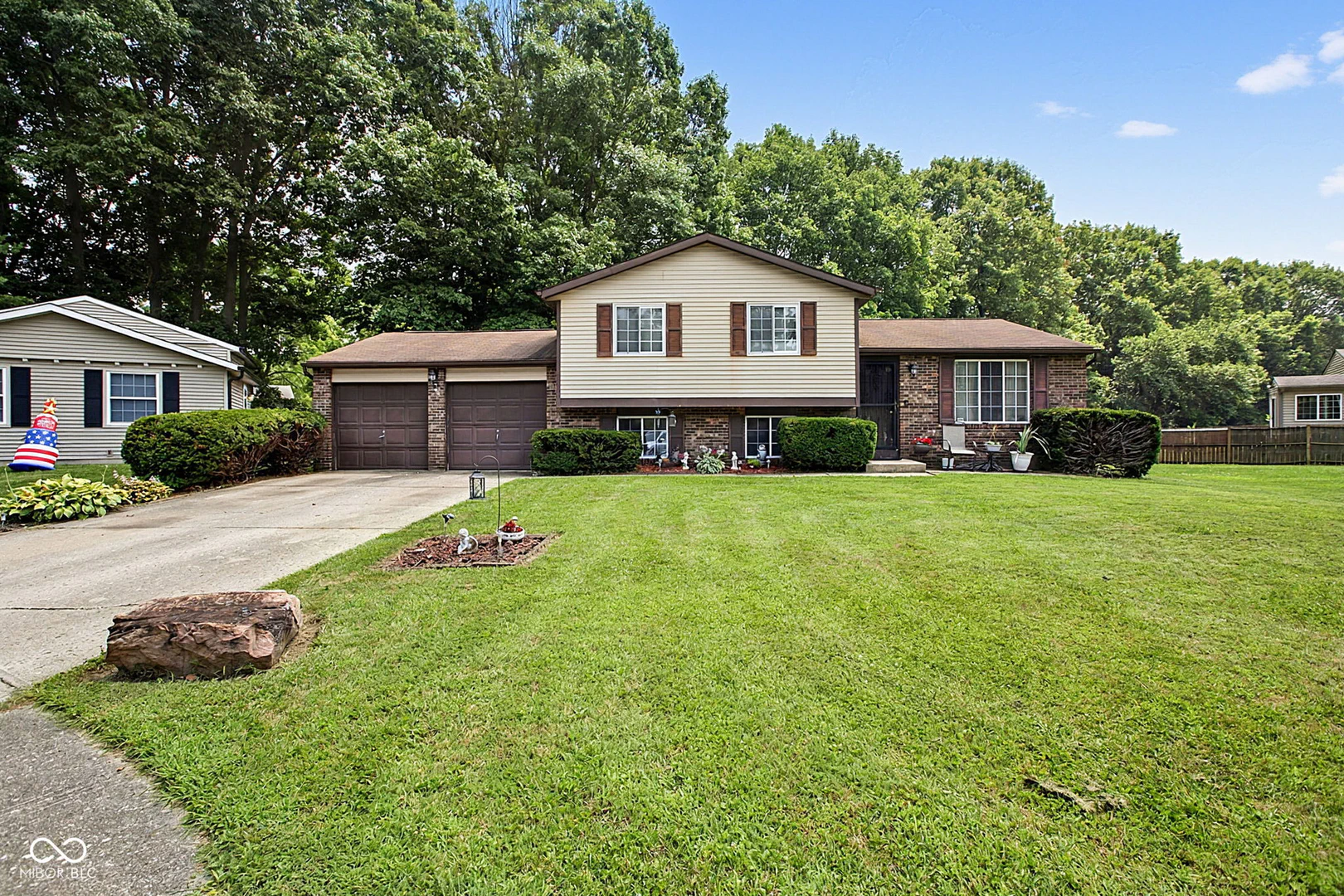 8815 Gumwood Court, Indianapolis
