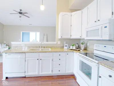 8346 Montgomery Avenue, Indianapolis - 12