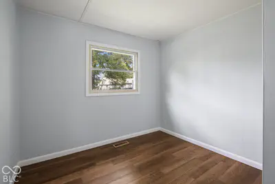 512 Park Drive, Greenwood - 13