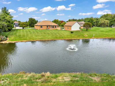1165 Waterford Drive, Avon - 64