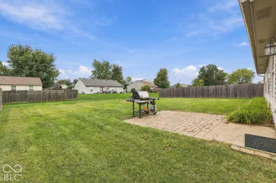 18084 Sanibel Circle, Westfield - 23