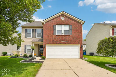 9906 Orange Blossom Trail, Fishers