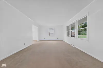 665 Holliday Lane, Indianapolis - 12