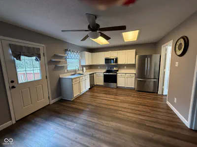 10022 Sapphire Berry Lane, Fishers - 15