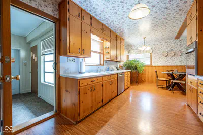 706 Highridge Avenue, Greencastle - 18