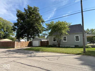 2202 Pershing Drive, Muncie - 3