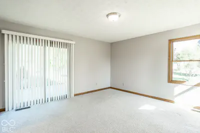 1026 Plum Street, Brownsburg - 16
