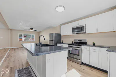 1033 E Third Street, Greenfield - 12