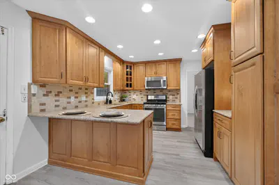 665 Holliday Lane, Indianapolis - 10