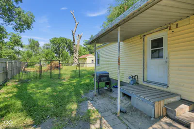 4008 Park Avenue, Lake Station - 17