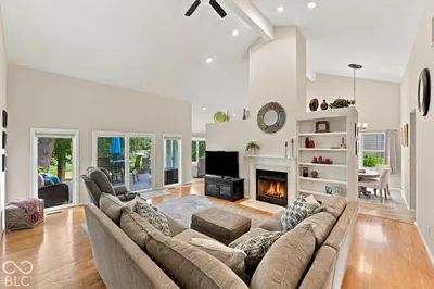 7342 Pymbroke Drive, Fishers - 2