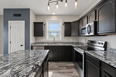 9471 Treyburn Lakes Drive, Indianapolis - 15