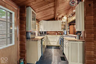 7119 Drum Drive, Nineveh - 11
