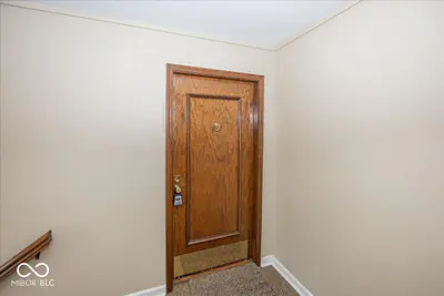 541 Hunters Drive, Carmel - 3