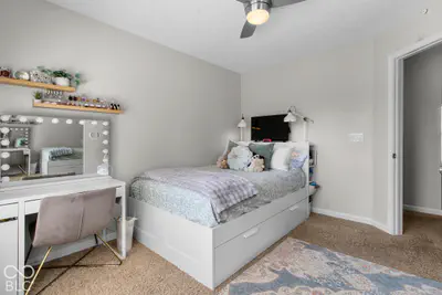 1067 Arlington Court, Carmel - 28