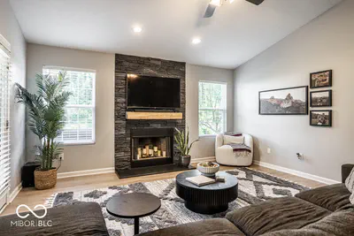 4244 Zachary Lane, Westfield - 10