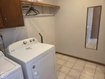 6391 Crimson Circle East Drive, Indianapolis - 27