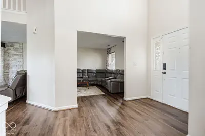 1881 Wynnewood Lane, Avon - 10