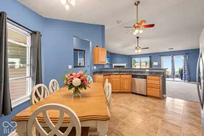 868 Quarterhorse Run, Bargersville - 9