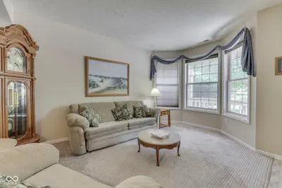 6814 Treyburn Circle, Indianapolis - 4