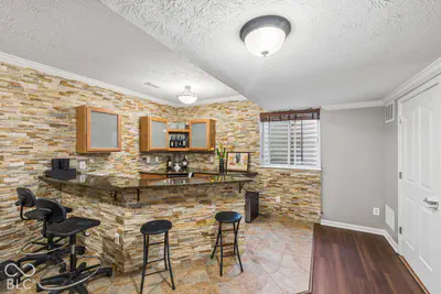 12472 Cirrus Drive, Fishers - 32
