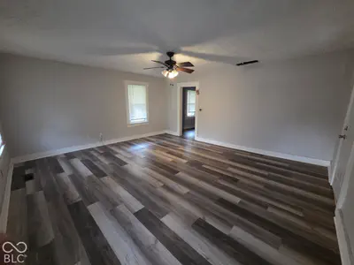 2410 State Street, New Castle - 16