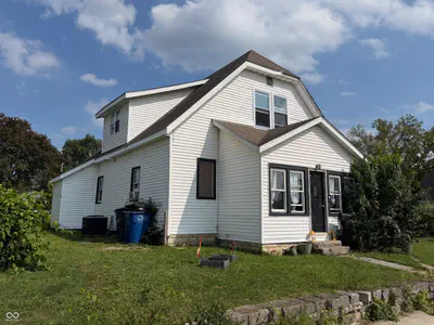 712 I Street, Bedford - 2