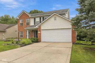 6537 Mallard Landing, Fishers - 2