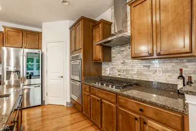 6523 Paddle Drive, Carmel - 24