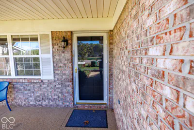 554 Cresthaven Drive, Indianapolis - 12