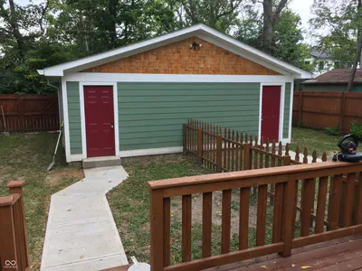 2724 Indianapolis Avenue, Indianapolis - 54