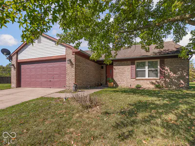 232 Park Place Court, Avon - 3