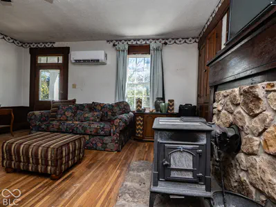 5961 Flowing Well Road, Poland - 42