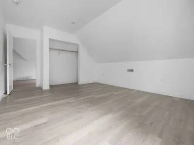 263 N Tacoma Avenue, Indianapolis - 21