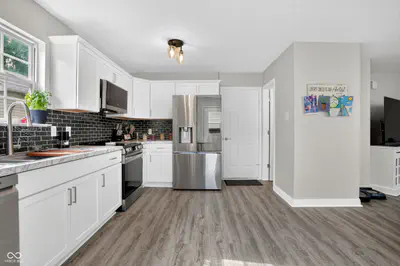6200 Mariah Hill Lane, Camby - 9
