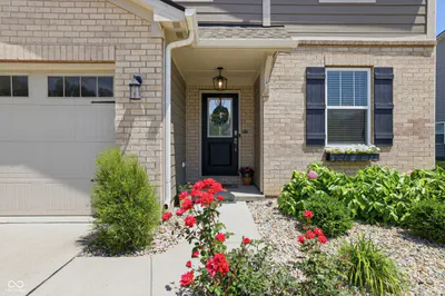 9767 Alzada Drive, Fishers - 10