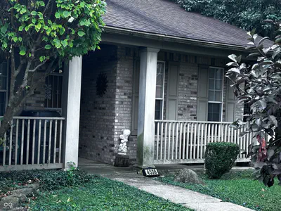 4536 Carvin Circle, Indianapolis - 2