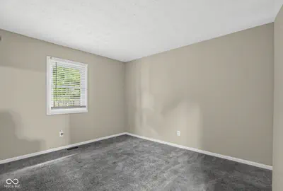 9825 17th Street, Indianapolis - 20