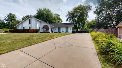 611 Sun Valley Court, Indianapolis